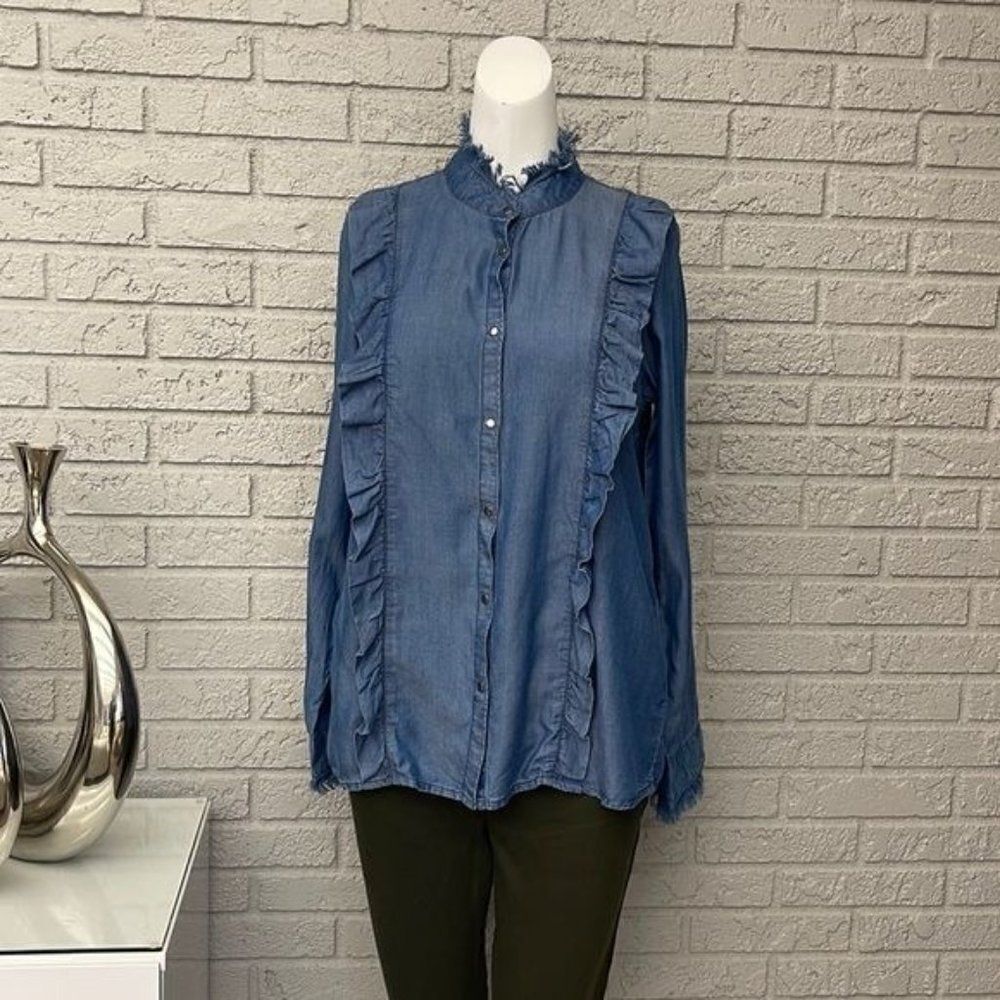 Elan Ruffle Button Down Denim Shirt Size M NWT